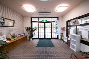 明るく広々したエントランス