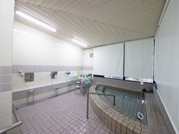 清潔な浴室空間