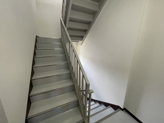 清潔感のある階段