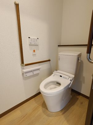 バリアフリートイレ