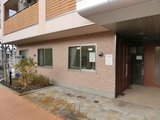 施設の外観