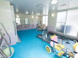 バリアフリー浴室設備