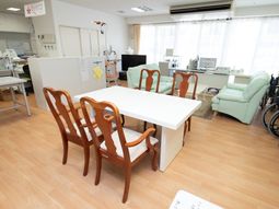 暖かみのある機能訓練室