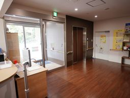 玄関ホールの様子