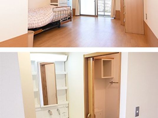 明るい居室と洗面台  