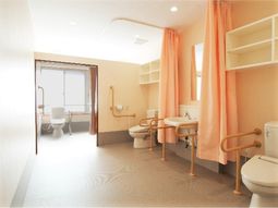 バリアフリーな浴室