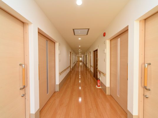 清潔な廊下の風景