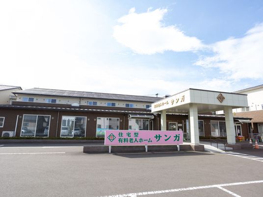 広々としたエントランス