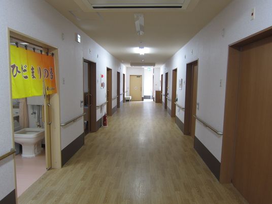 清潔感のある廊下
