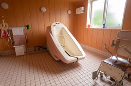 介護用浴室の設備