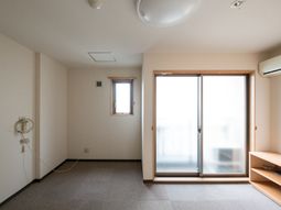 明るく広い居室