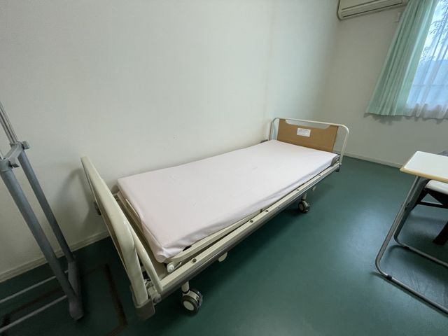 広々とした居室 居室 シンプルで清潔感のある居室です。必要な物が整った落ち着いた空間をご確認いただけます。