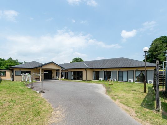 広々とした快適な外観