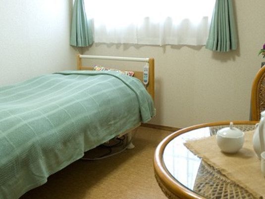 清潔感ある明るい居室