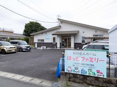 明るいエントランス風景