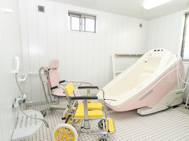 バリアフリー対応浴室設備