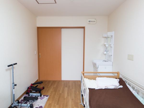 整然とした居室の様子