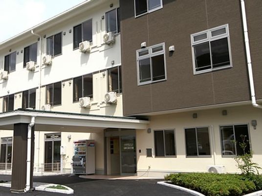 外観の建物正面  