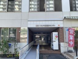 明るいエントランス