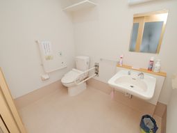 バリアフリー対応トイレ