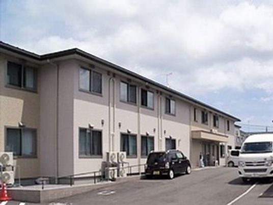 広々とした清潔な外観