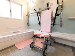 浴室と介護用リフト機能