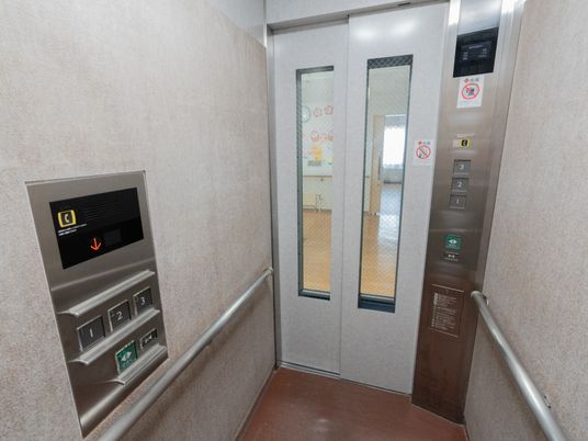 安全な移動が可能なエレベーター