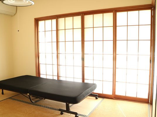 和室にある訓練用ベッド
