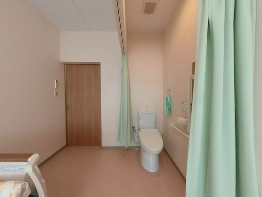 ゆとりある洗面トイレ空間