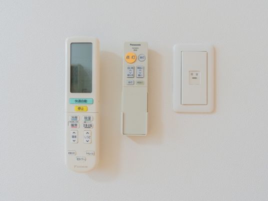 エアコン操作パネル