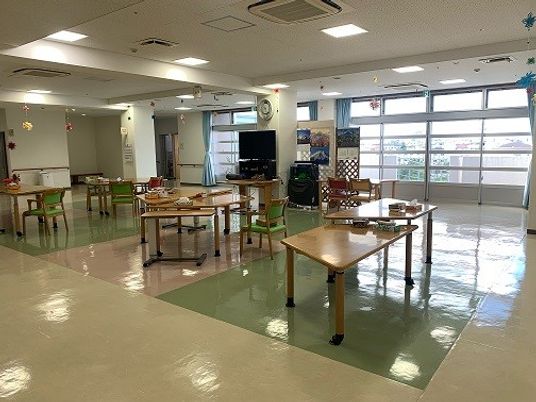 明るい食堂  