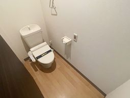 清潔で設備の整ったトイレ