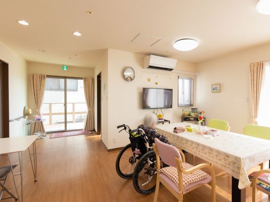 共有ダイニングスペース