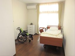 清潔な居室の一角