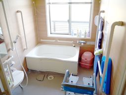 バリアフリー浴室設備