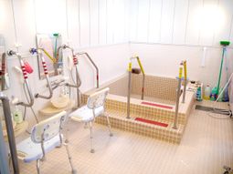 バリアフリー浴室設備