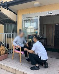 穏やかな交流の玄関