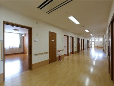 ゆったりとした廊下