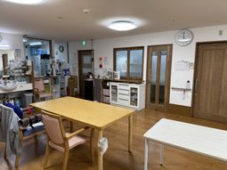自然光の入るリビング