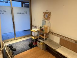 落ち着いたエントランス