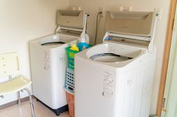 清潔な洗濯機二台