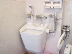 バリアフリー対応洗面所