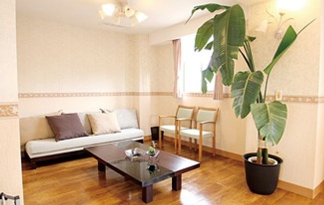 明るい空間のラウンジ