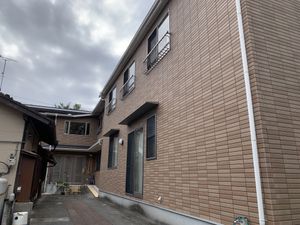 2階建ての建物外観