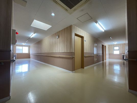 明るい廊下