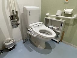 バリアフリーのトイレ  