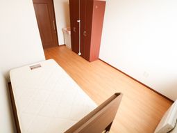 清潔な個室の居室