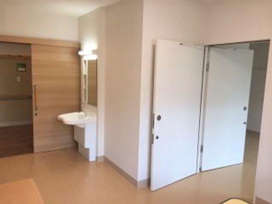 清潔な居室の一角