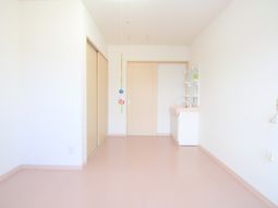 ゆとりある明るい居室