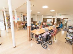 多世代が集う共有スペース